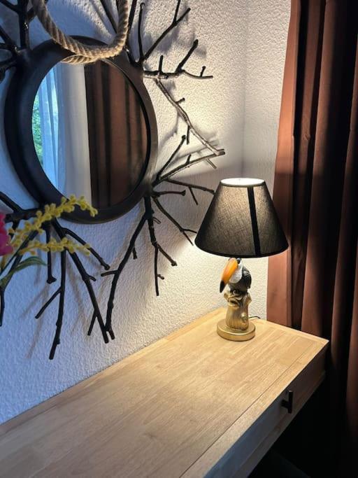 Duplex Apartment Ullstein- 4 Bedrooms, 2 Bathrooms, Living Room, 2 Parking Spaces, Boxspringbeds, Family & Business Apartment! Берлин Екстериор снимка
